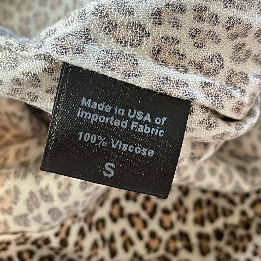Jenni Kayne Leopard T Shirt Dress. Size small. - Picture 10 of 10